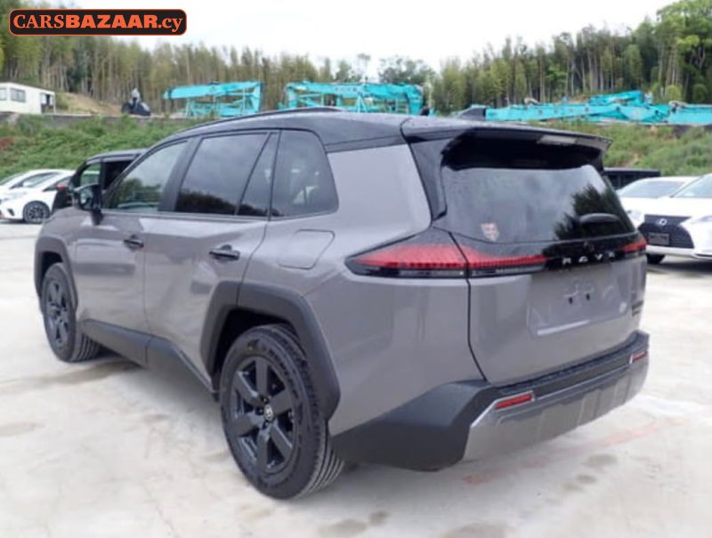 Toyota RAV4 Adventure  - photo 2
