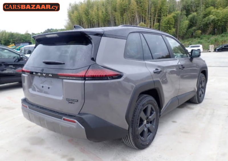 Toyota RAV4 Adventure  - photo 3