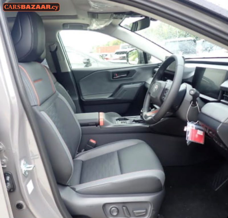 Toyota RAV4 Adventure  - photo 4