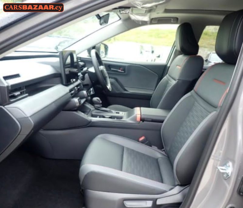 Toyota RAV4 Adventure  - photo 7