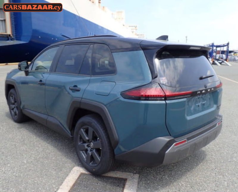 Toyota RAV4 Adventure  - photo 2