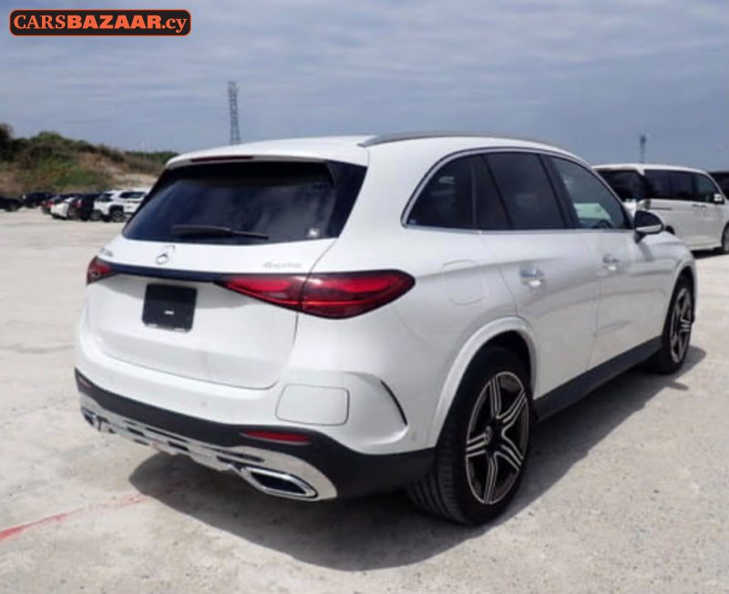 Mercedes-Benz GLC350 AMG Line - photo 3