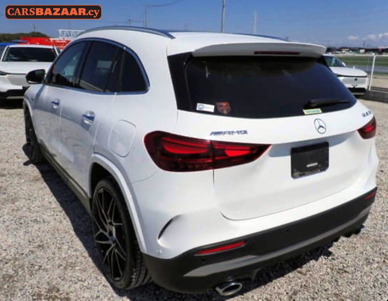 Mercedes-Benz GLA35 AMG Line - photo 2