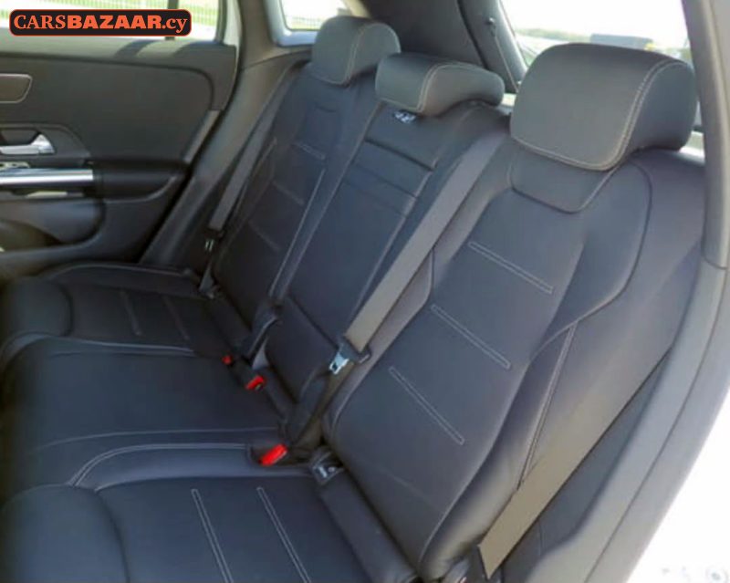 Mercedes-Benz GLA35 AMG Line - photo 5