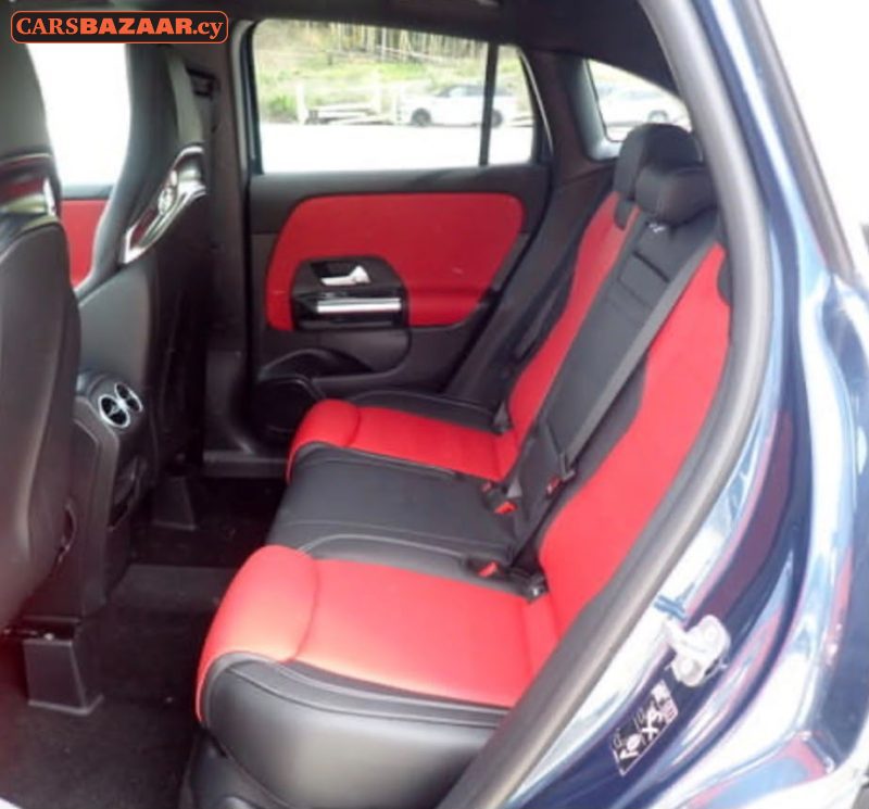 Mercedes-Benz GLA35 AMG Line - photo 7