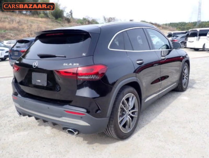 Mercedes-Benz GLA35 AMG Line - photo 4