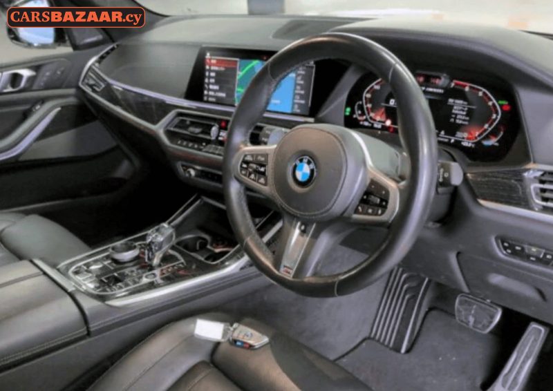 BMW X7 M50I - photo 2
