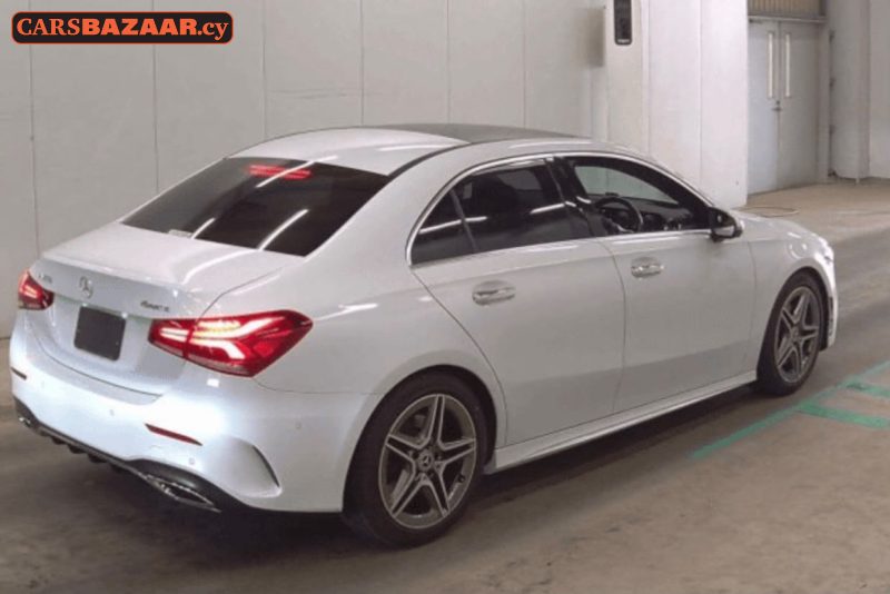 Mercedes-Benz A250 SEDAN AMG LINE - photo 2