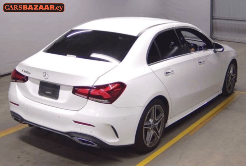 Mercedes-Benz A200d AMG Line - photo 3