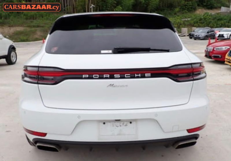 Porsche MACAN - photo 2