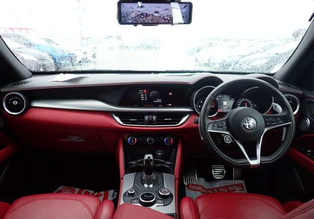 Alfa Romeo Stelvio Sport Package - photo 3