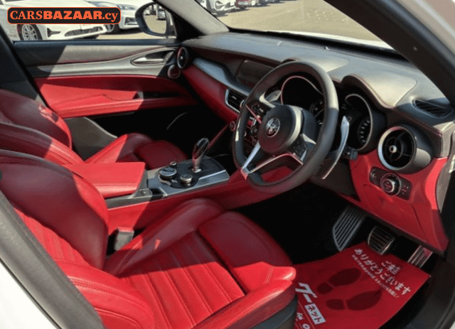 Alfa Romeo Stelvio Q4 Ti - photo 3