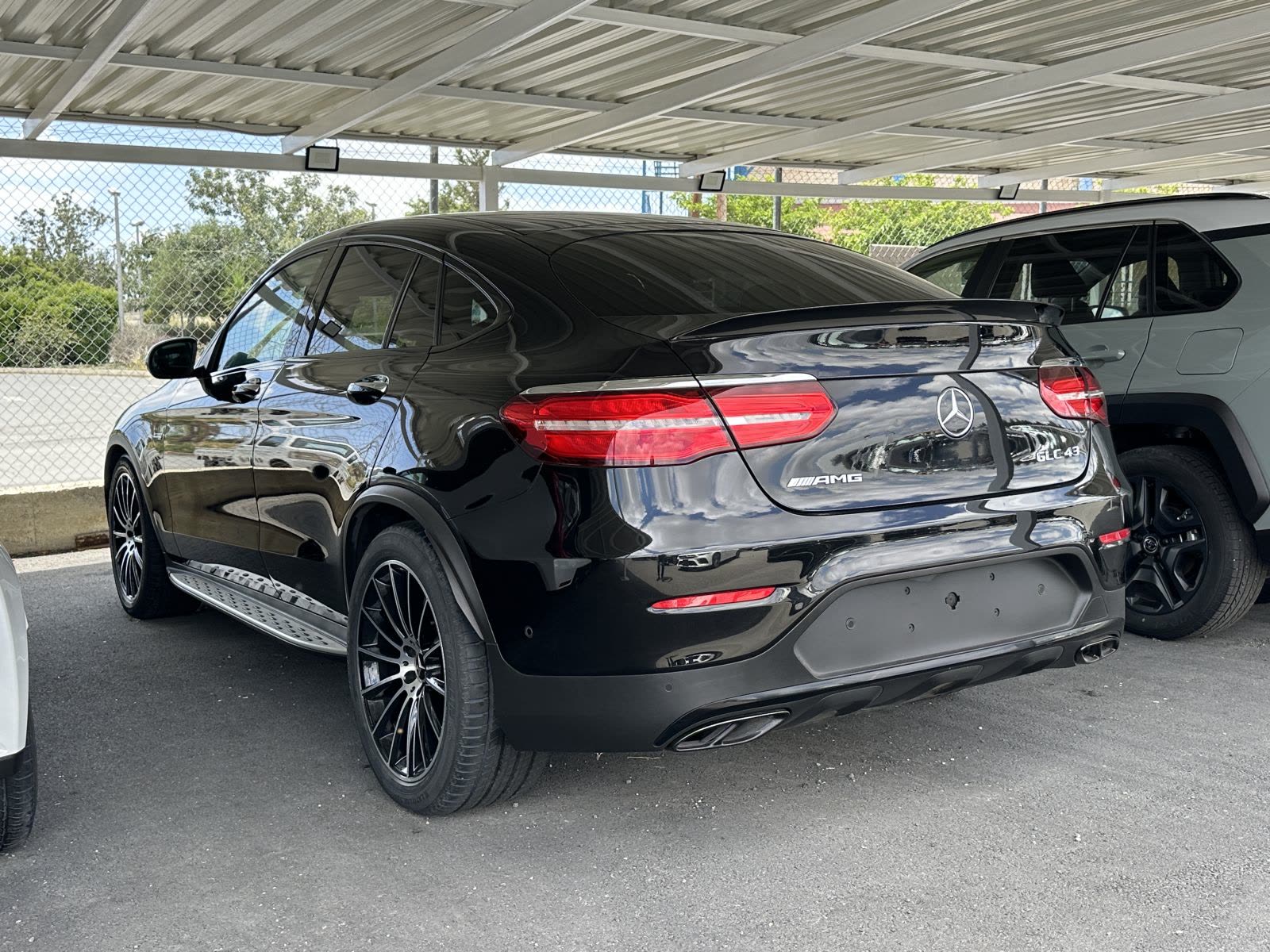 Mercedes-Benz MERCEDES GLC43 AMG COUPE - photo 4