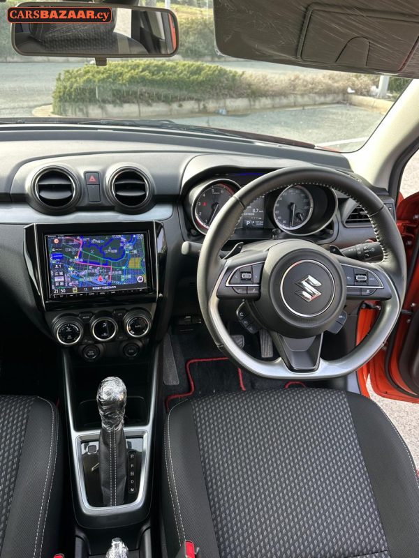 Suzuki Swift RS - photo 6