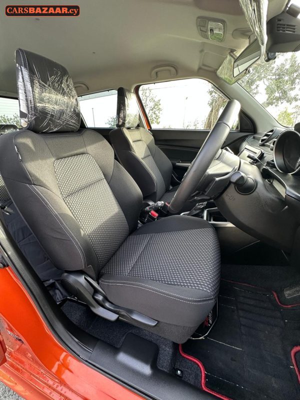 Suzuki Swift RS - photo 5