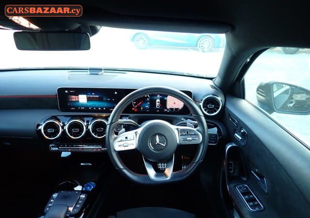 Mercedes-Benz A200d AMG Line - photo 2