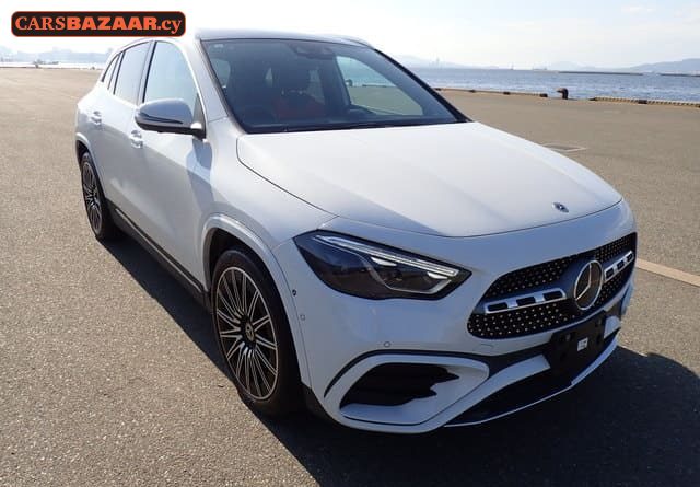 Mercedes-Benz GLA200d AMG Line  - photo 2