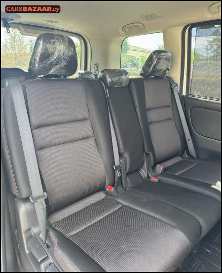 Nissan SERENA HIGHWAY STAR - photo 10