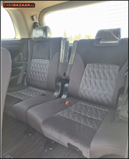Toyota Alphard  - photo 8