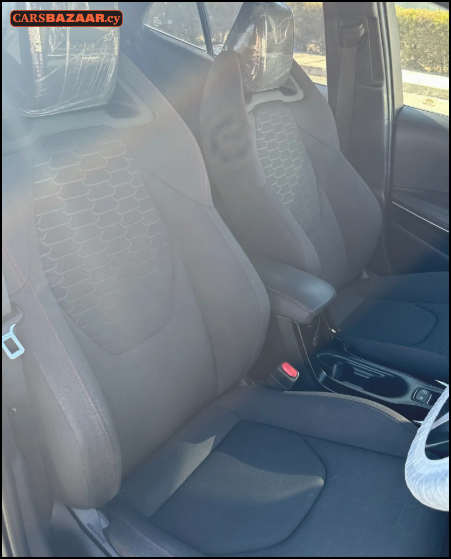 Toyota Corolla Sport - photo 8