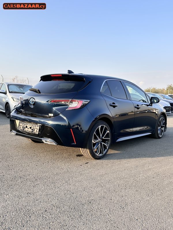 Toyota Corolla Sport - photo 12