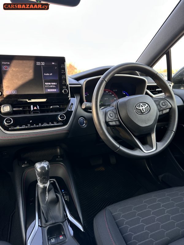 Toyota Corolla Sport - photo 7