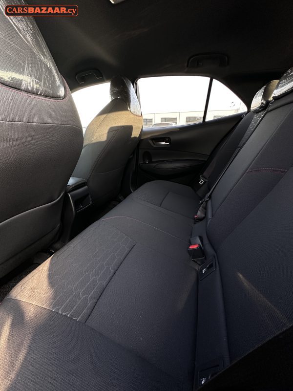 Toyota Corolla Sport - photo 7