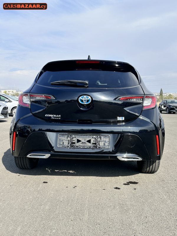 Toyota Corolla Sport - photo 8