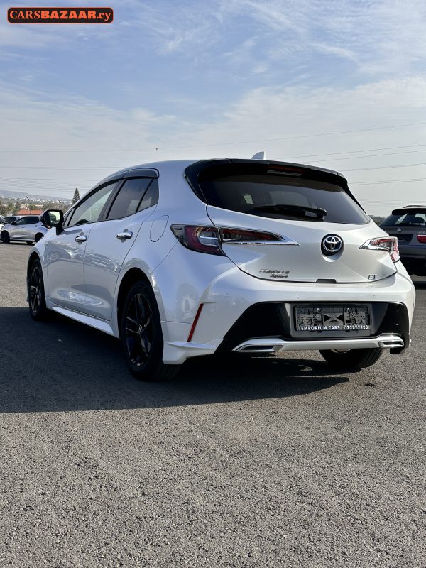 Toyota Corolla Sport - photo 3