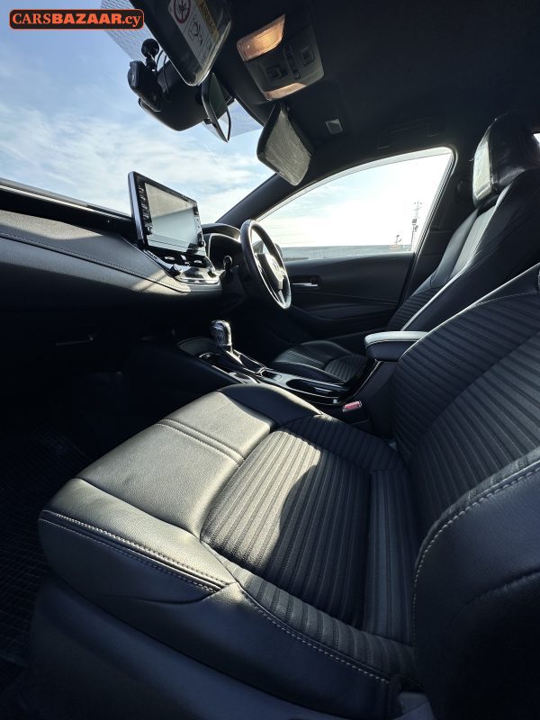 Toyota Corolla Sport - photo 8