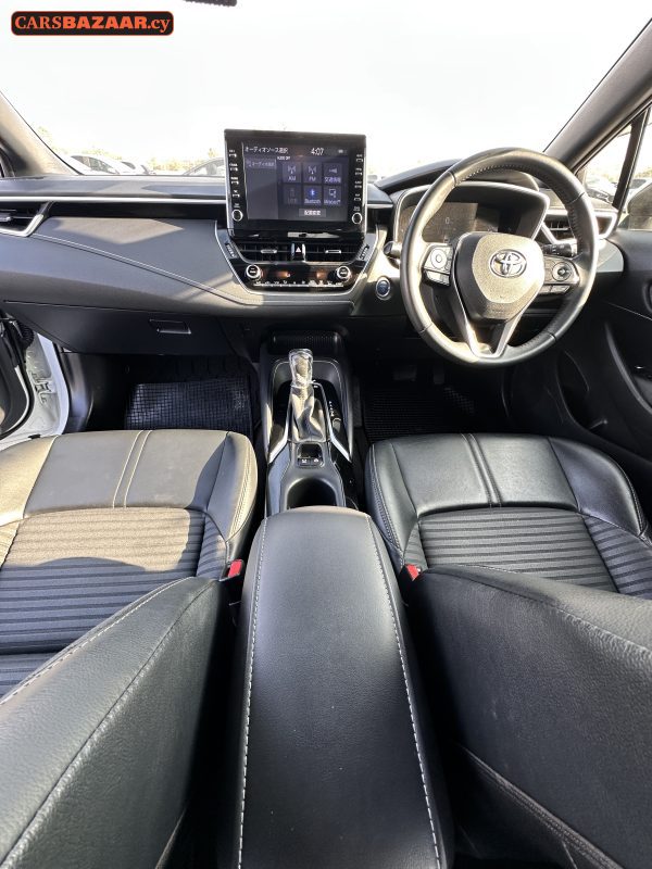 Toyota Corolla Sport - photo 5