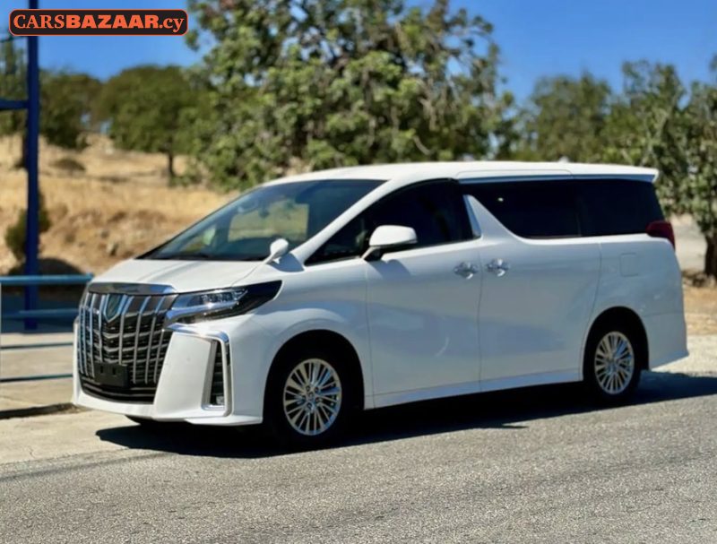 Toyota Alphard  - photo 2