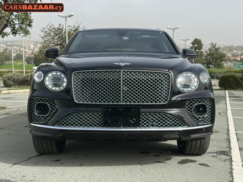Bentley Bentayga  - photo 13