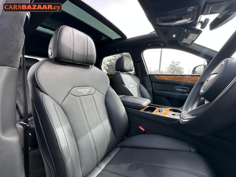 Bentley Bentayga  - photo 9