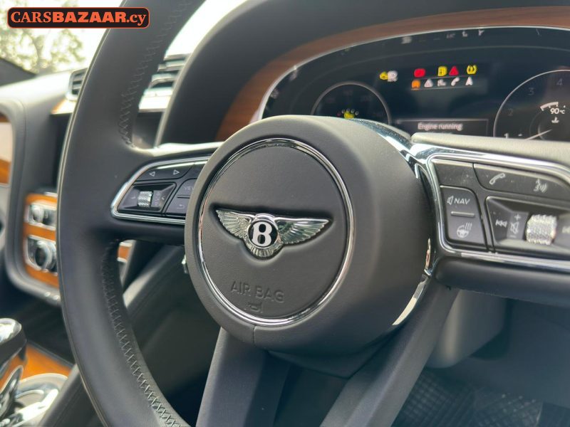 Bentley Bentayga  - photo 3