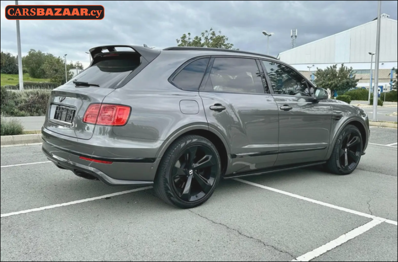 Bentley Bentayga  - photo 9