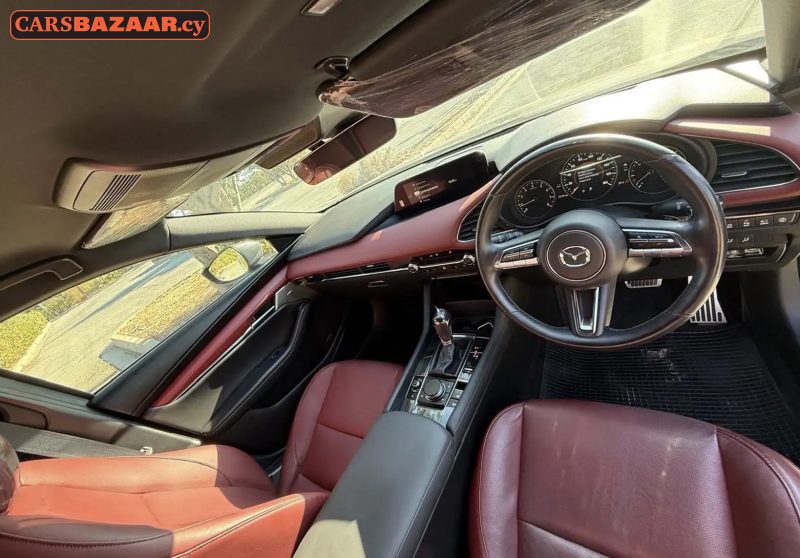 Mazda 3 - photo 3