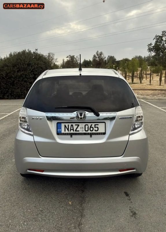 Honda FIT  - photo 6