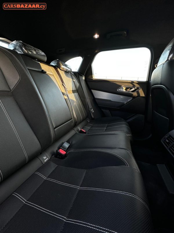 Land Rover Range Rover Velar - photo 8