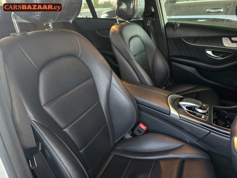 Mercedes-Benz C220d AMG Line	 - photo 5