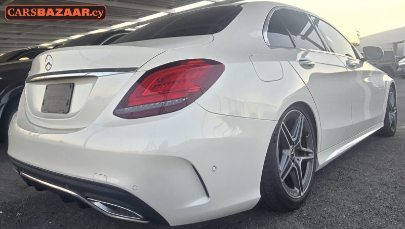 Mercedes-Benz C220d AMG Line	 - photo 3