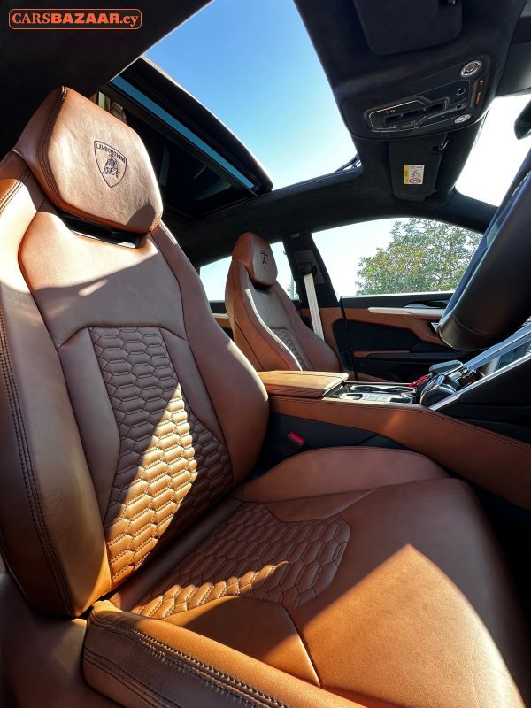 Lamborghini Urus - photo 10