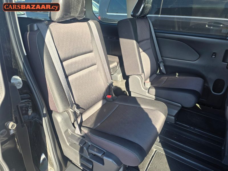 Nissan SERENA HIGHWAY STAR - photo 5