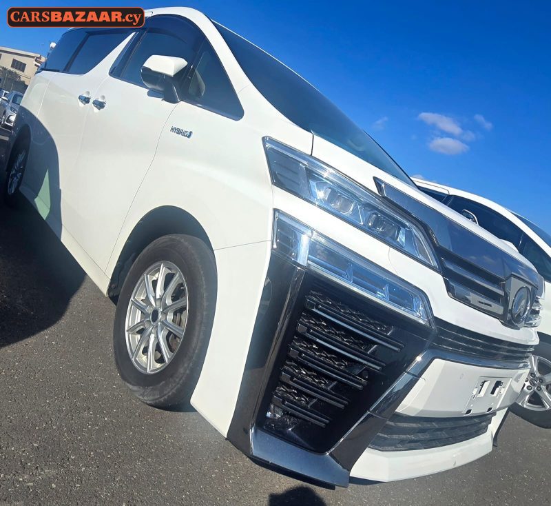 Toyota Alphard  - photo 2