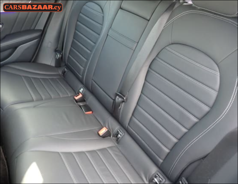 Mercedes-Benz GLC220d AMG Line - photo 4