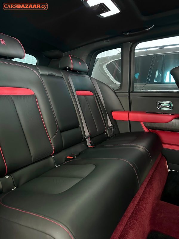 Rolls Royce  Cullinan - photo 6