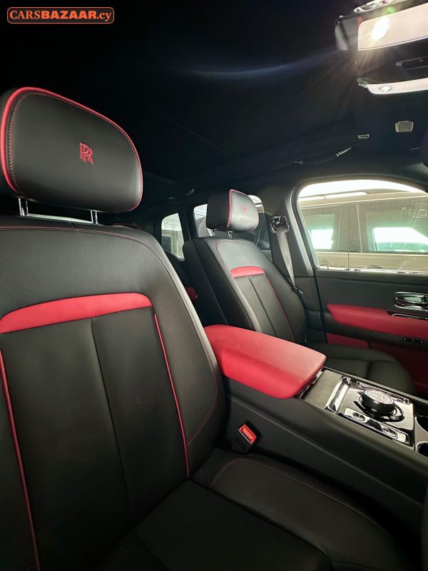 Rolls Royce  Cullinan - photo 11