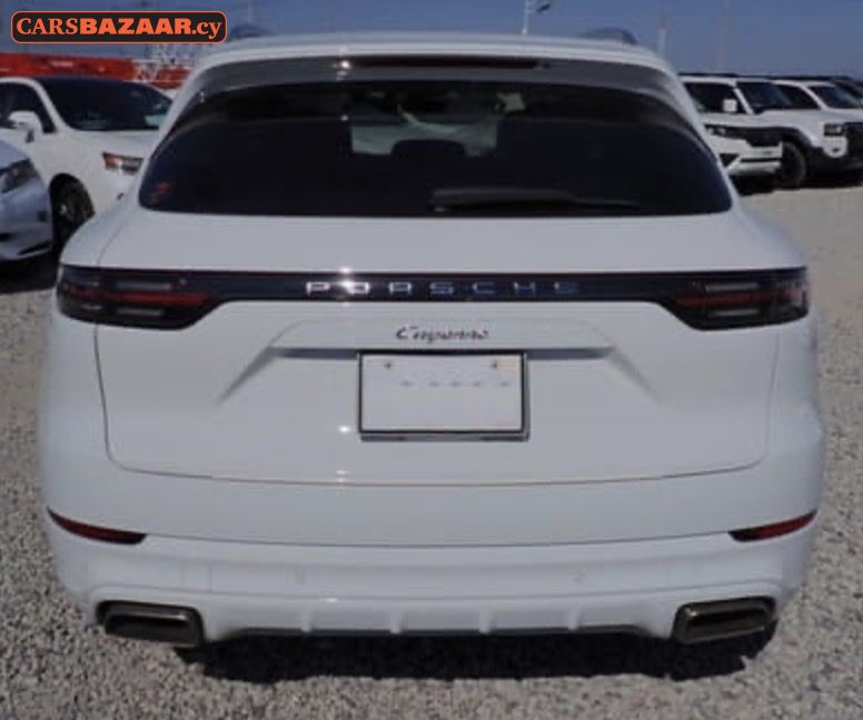 Porsche Cayenne  - photo 4