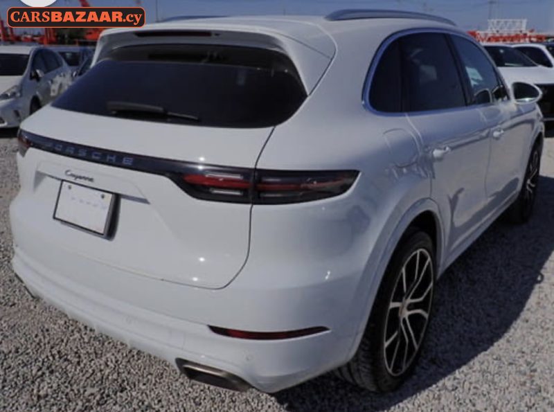 Porsche Cayenne  - photo 5
