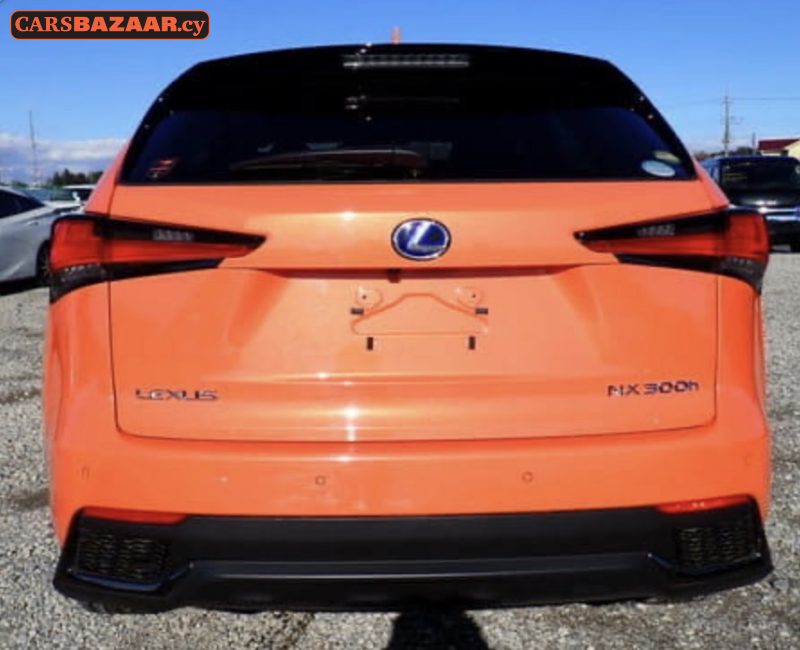 Lexus NX 300H  - photo 3